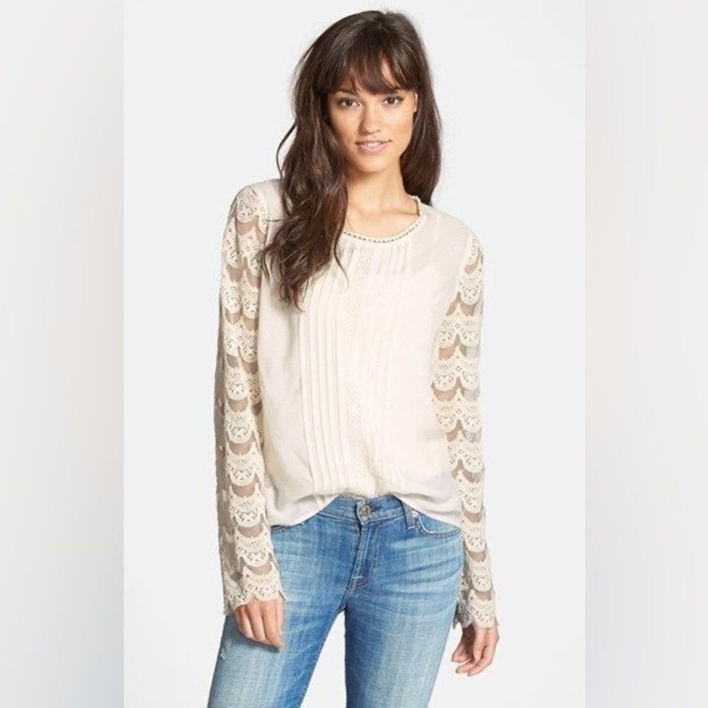 Hinge Top with Lace and Pleats